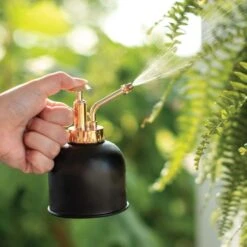 9.1 Oz. Modern Farmhouse Matte Black And Copper Mister -Gardeners Edge Sales 21210ge 1