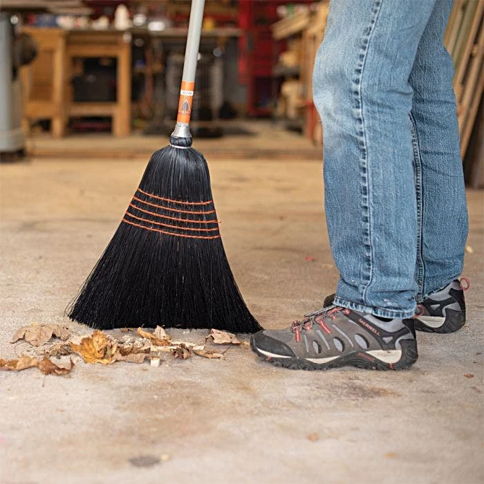 Leonard Lightweight Corn Broom 5 Leonard Lightweight Corn Broom - Image 3