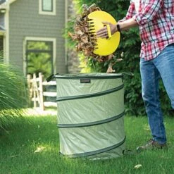 Fiskars Kangaroo Pop-Up Bag 30-Gallon With HardShell Base 27 Fiskars Kangaroo Pop-Up Bag 30-Gallon With HardShell Base -Gardeners Edge Sales 9413 11