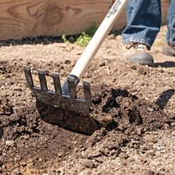 Leonard Cultihoe 11 Leonard Cultihoe -Gardeners Edge Sales ah700 4