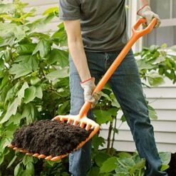 Leonard 8 Tine All Poly Scoop Fork With 30-inch D-Grip Handle 10 Leonard 8 Tine All Poly Scoop Fork With 30-inch D-Grip Handle -Gardeners Edge Sales apf800 2 2