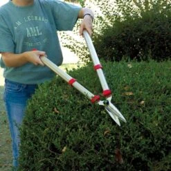 ARS 6-inch Blade Hedge Shears, Telescoping 28.25 - 41.5 Inches -Gardeners Edge Sales ars90 3