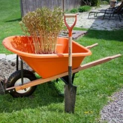 Leonard 6 Cu. Ft. Poly Tray Wheelbarrow With Diamond Tread Flat Free Tire -Gardeners Edge Sales fwb6k 5