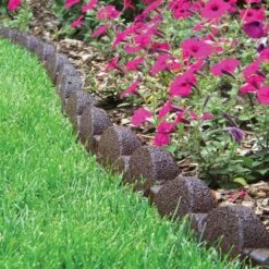 Earth Edge Rubber Scalloped Edging Brown 13 Earth Edge Rubber Scalloped Edging Brown -Gardeners Edge Sales g5017 3