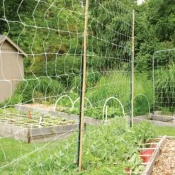 Hortonova Trellis Netting, 4 Feet X 50 Feet -Gardeners Edge Sales htn450 11