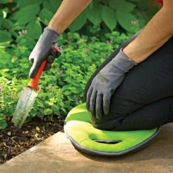 Kneelo Ultra Cushion Kneeler Gooseberry -Gardeners Edge Sales kneelo 7g 3