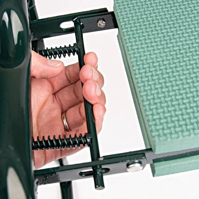 Garden Kneeler And Bench Green 10 Garden Kneeler And Bench Green - Image 8