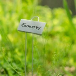 Display Garden Plant Markers, 21in, 25-Pack -Gardeners Edge Sales pmd 10 2 2