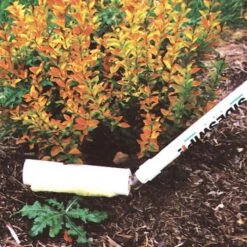 Sideswipe Herbicide Applicator 13 Sideswipe Herbicide Applicator -Gardeners Edge Sales s100 7