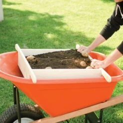 Wheelbarrow Sifter For Compost And Soil -Gardeners Edge Sales s22 4