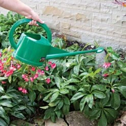 Dramm 5 Liter Plastic Watering Can, Long Spout With Rose -Gardeners Edge Sales wc5d 3